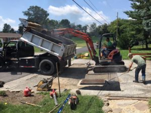 excavation equipment - asphalt repair - sealcoating